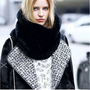 Womens furry collar turtleneck collar wholesale