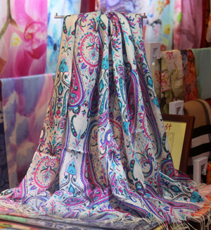 Female color printed wood scarf wholesale