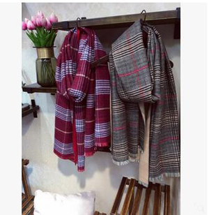 Female grid cashmere scarf wholesale