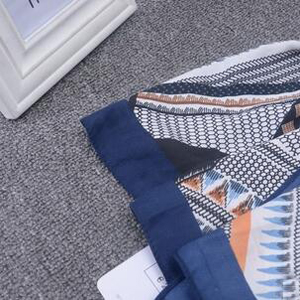 Female cotton twill tassel geometric patterns scarf wholesale