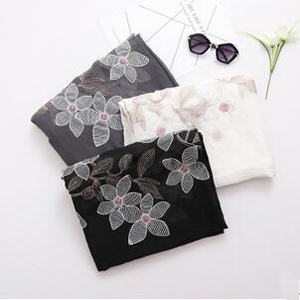 Female national wind cotton art embroider scarf wholesale