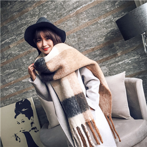Wholesale cashmere thick tassel color matching scarf