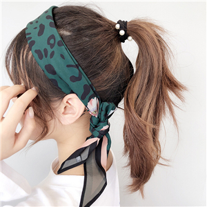 Leopard print with sharp-edged diamond scarf cheap from China