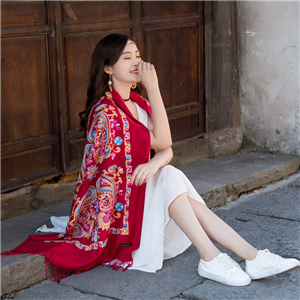 Chinese wholesale cashew flower embroidery tassel cashmere scarf