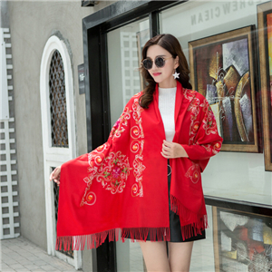 Wholesale diamond embroidery tassel cashmere scarf