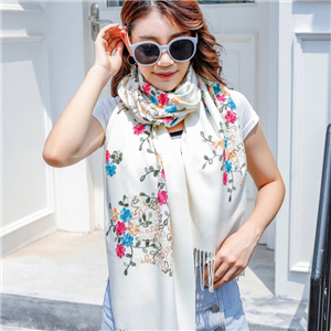Embroidered tassel cashmere scarf cheap from China