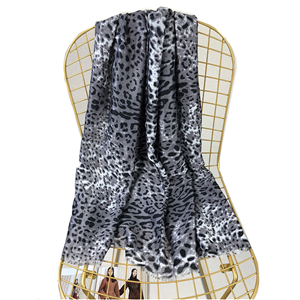 China cheap leopard cotton scarf