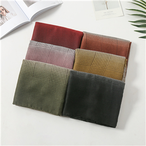Wholesale plaid pattern cotton scarf