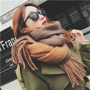 Wholesale gradient tassel cashmere scarf