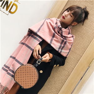 Wholesale plaid pattern tassel cashmere scarf