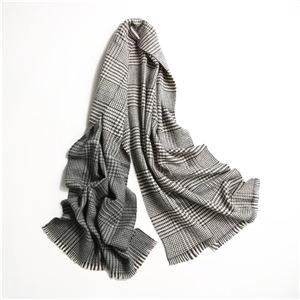 Wholesale gradient check tassel cashmere scarf