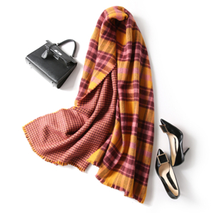 Wholesale plaid tassel cashmere scarf