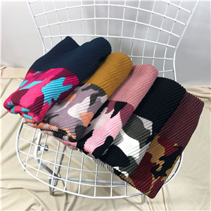 Wholesale leopard stitching pleated warm cotton scarf