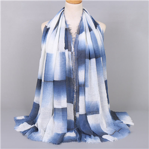 Plaid pattern fringed hairy Muslim cotton scarf