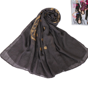 Wholesale Muslim cotton gold embroidered cashew printed scarf