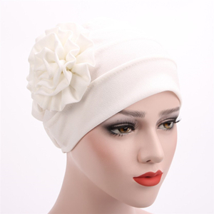 Cheap monochrome side applique flower head scarf
