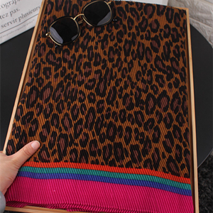 Pleated leopard stretch sunscreen cotton scarf