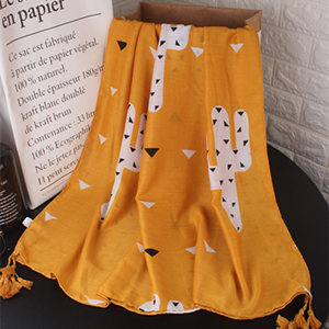 Wholesale yellow triangle geometry tassel sunscreen scarf