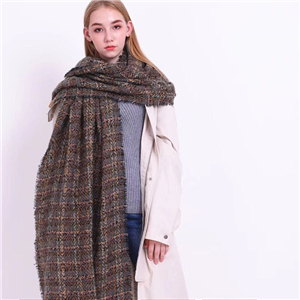 Wholesale Chanel tassel cashmere warm scarf