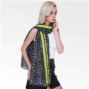 Wholesale fluorescent leopard print cotton scarf