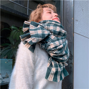 Wholesale plaid cashmere cheap scarf