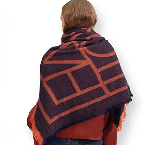 Wholesale geometric pattern cashmere scarf