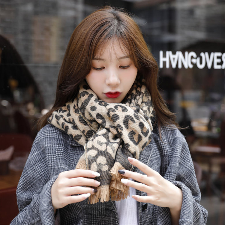 Wholesale leopard print tassel cotton scarf