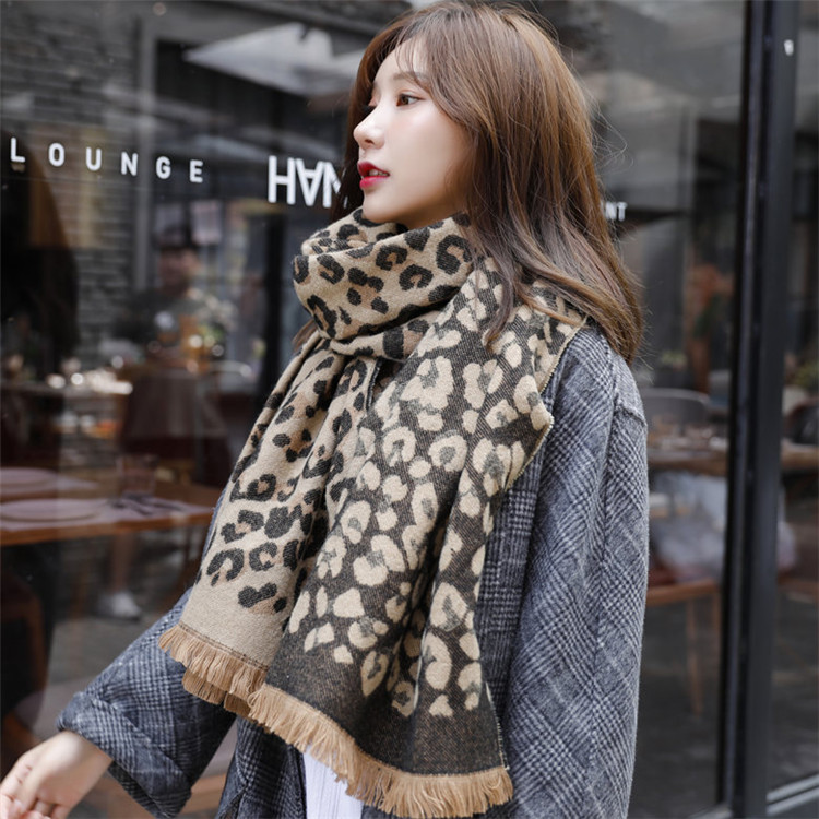 Wholesale leopard print tassel cotton scarf