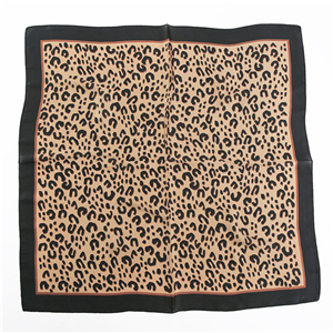 Chinese cheap leopard print silk square scarf
