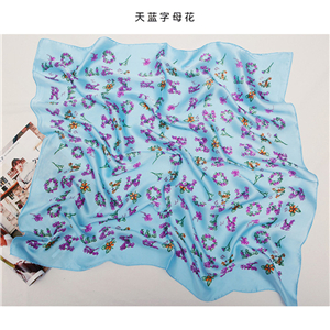 China Yiwu cheap printed silk square scarf