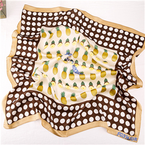China cheap printed silk square scarf