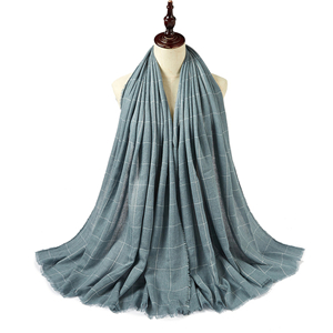 Wholesale plaid cashmere warm scarf
