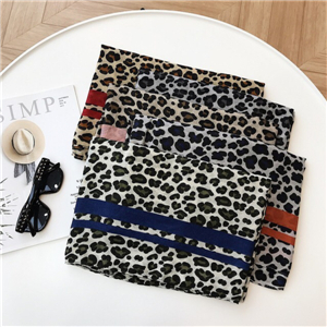 Wholesale color matching leopard cotton decorative scarf