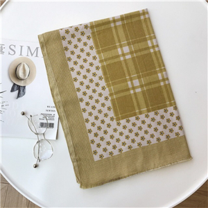 Wholesale plaid printed cashmere decorative scarf