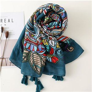 Lake blue flowers totem tassel cotton cheap scarf
