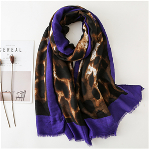 Wholesale color matching leopard tassel cotton scarf