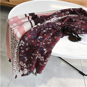 Wholesale small floral tassel cotton scarf