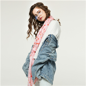 Wholesale geometric print tassel cotton scarf