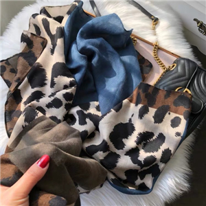 Wholesale leopard print color printed cotton scarf