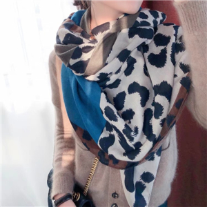 Wholesale leopard print color printed cotton scarf