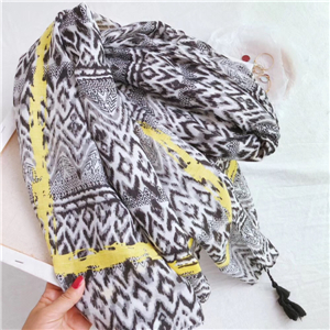 Wholesale printed tassel cotton decorative scarf