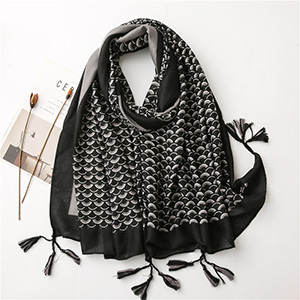 Color fish scale striped scarf wholesale