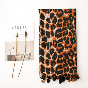 Polyester leopard print scarf wholesale