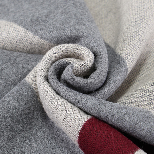Winter warm checkered jacquard cashmere scarf