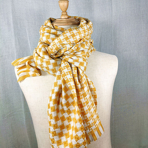 Winter chain pattern plaid cashmere scarf