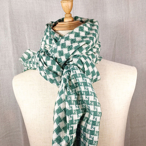 Winter chain pattern plaid cashmere scarf