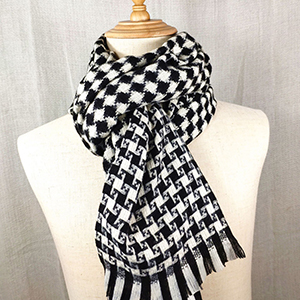 Winter chain pattern plaid cashmere scarf