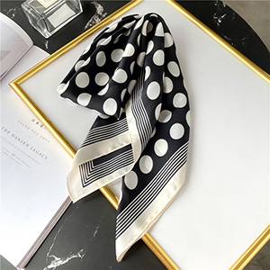 Polka dot silk scarf sunscreen shawl small square