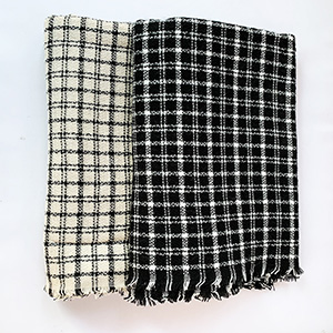 Black and white plaid scarf wholesale