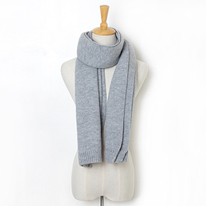 Knitted wool solid color scarf